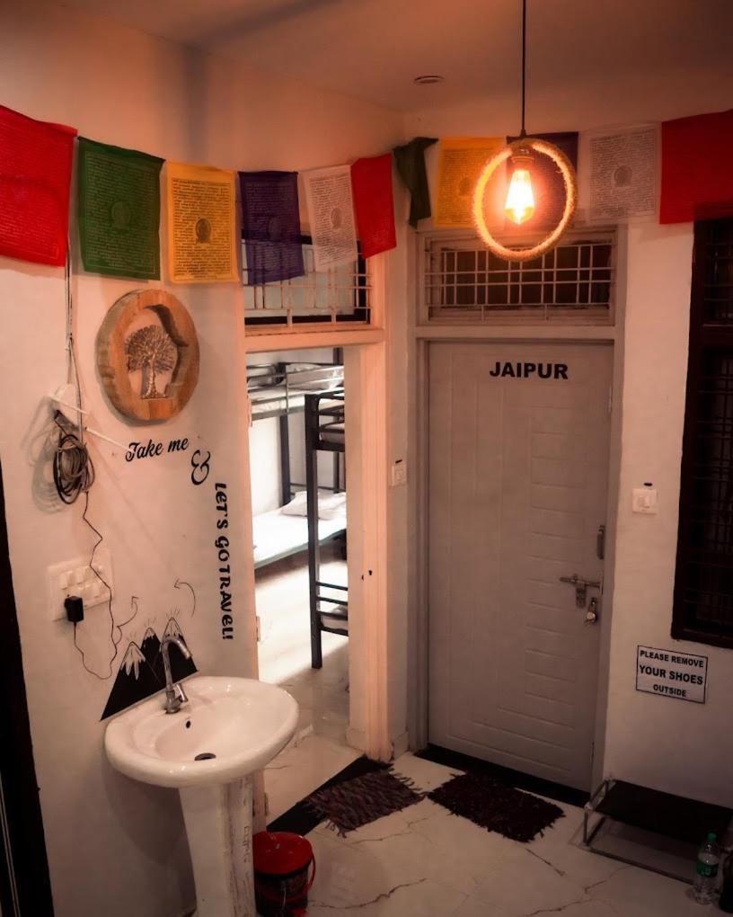 Olt Hostel Ришикеш Экстерьер фото